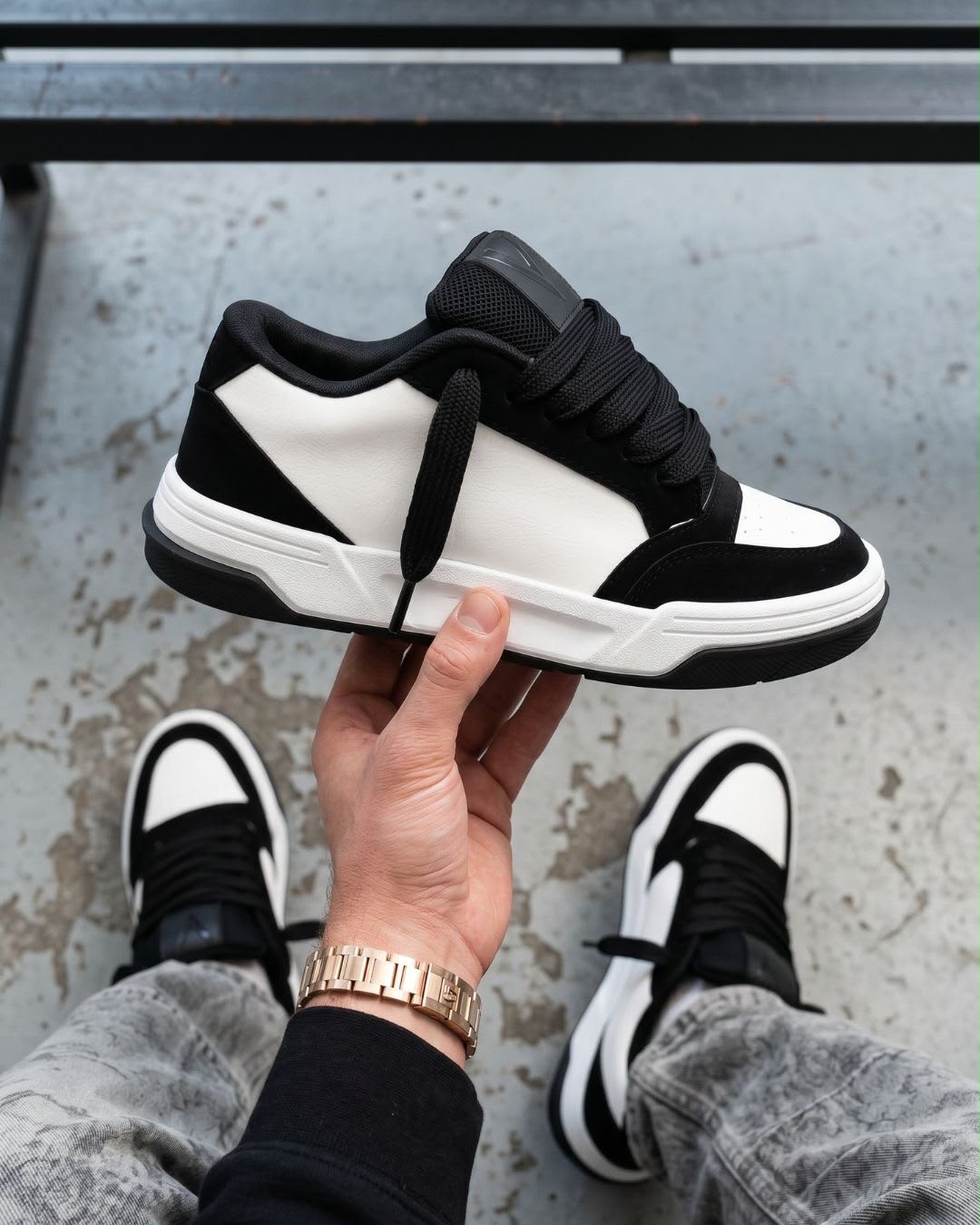 VALENZI Milano panda